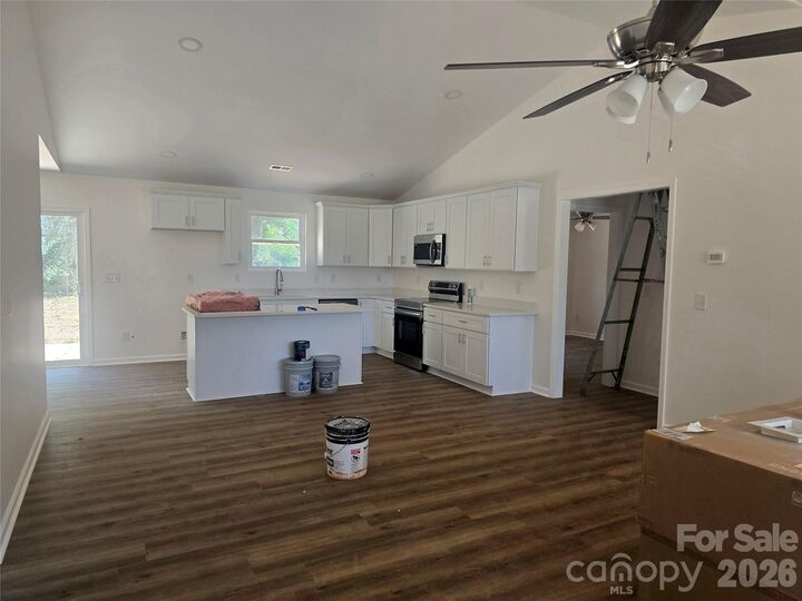 Property Photo: 356 14th Avenue SW NC 28602