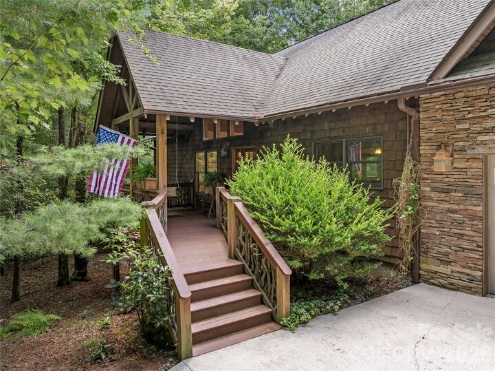Property Photo:  129 Nodatsi Court  NC 28712 