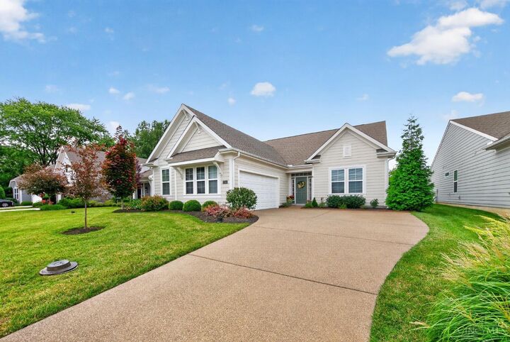 Property Photo: 3781 Fairmount Circle OH 45245