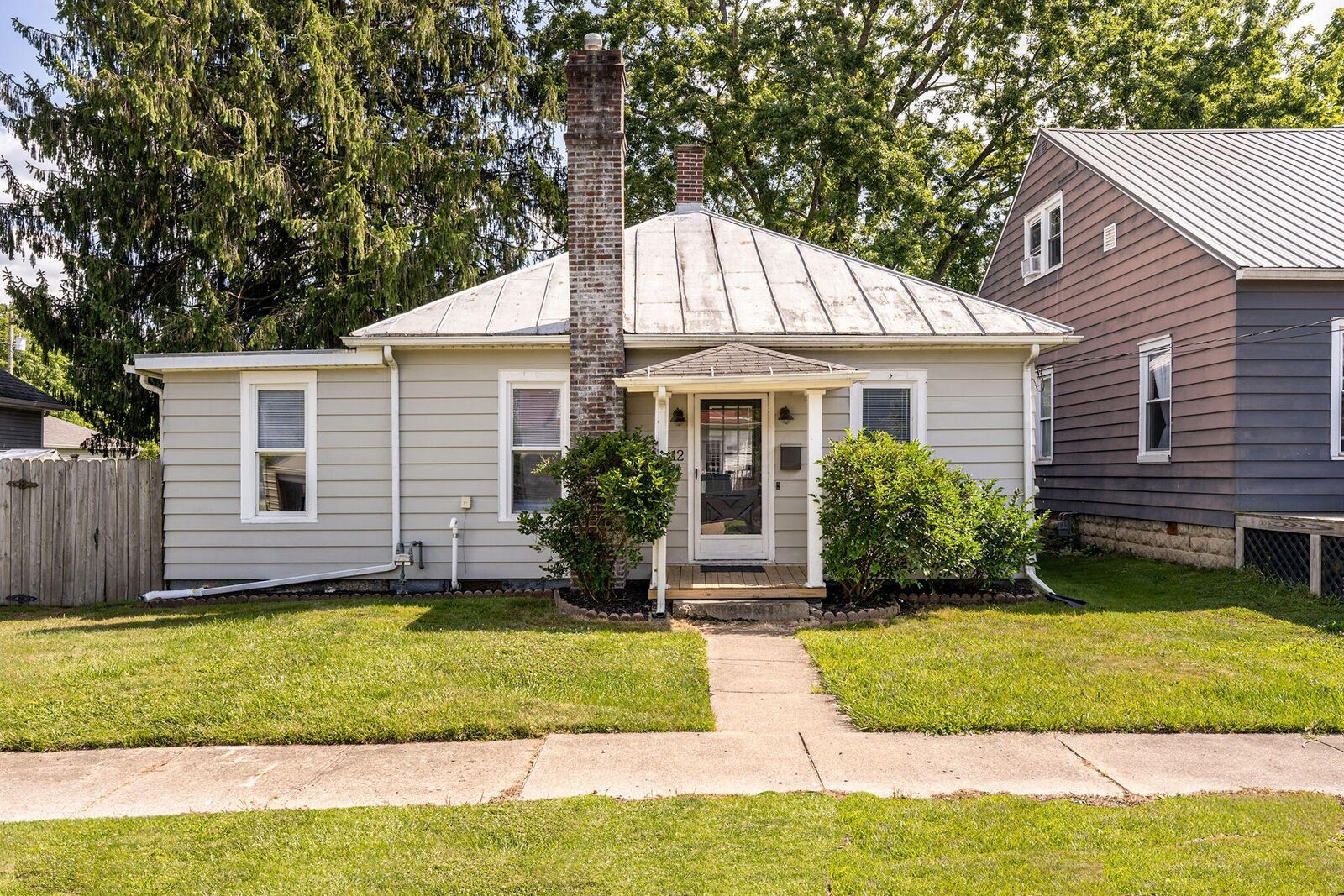 Property Photo: 12 Kenyon Street OH 43050