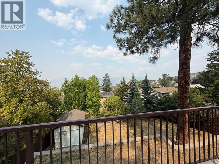 Property Photo: 210 Robson Drive BC V2E 1W1