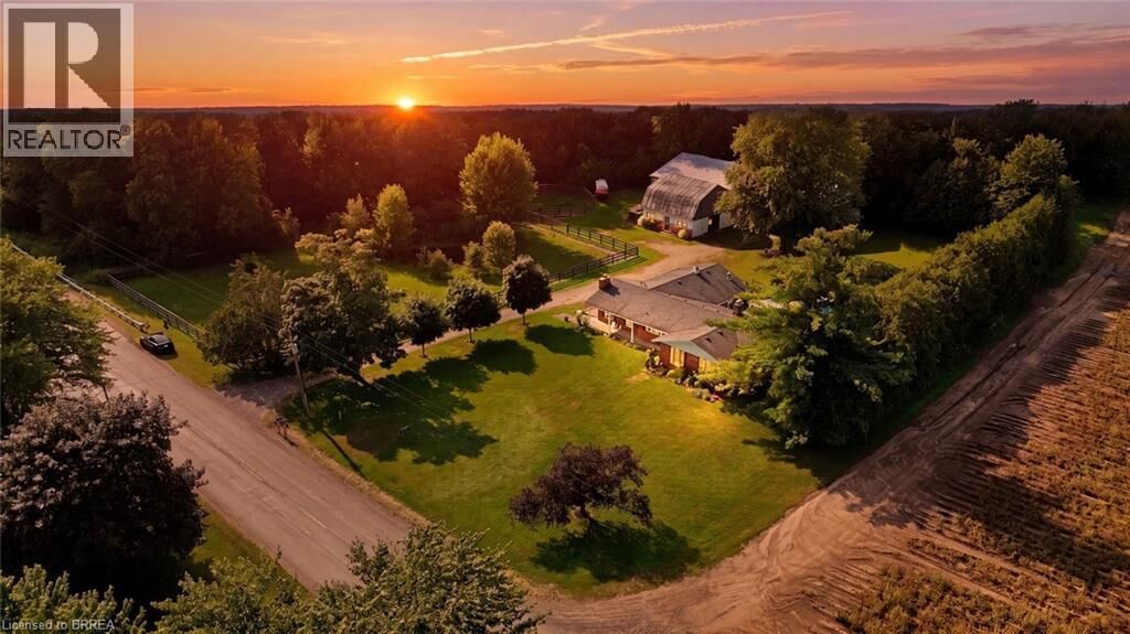 Property Photo:  1213 Concession 5 Road West  ON L8B 1L3 