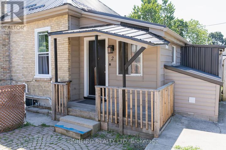 Property Photo: 786 Nelson Street 2 ON N5Z 1K3