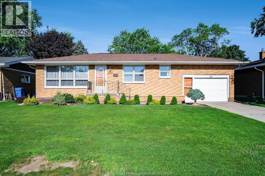 Property Photo:  23 Garrison Avenue  ON N8H 2P1 