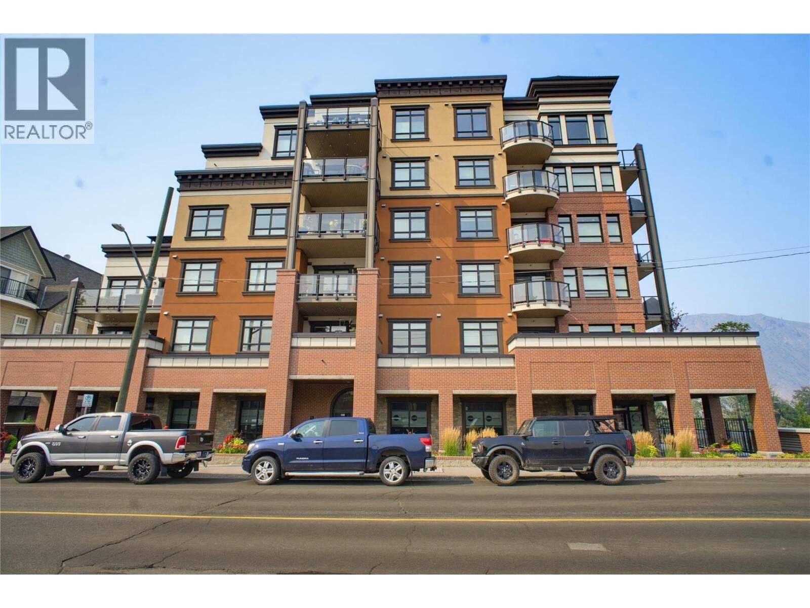 Property Photo:  568 Lorne Street 205  BC V2C 1W3 
