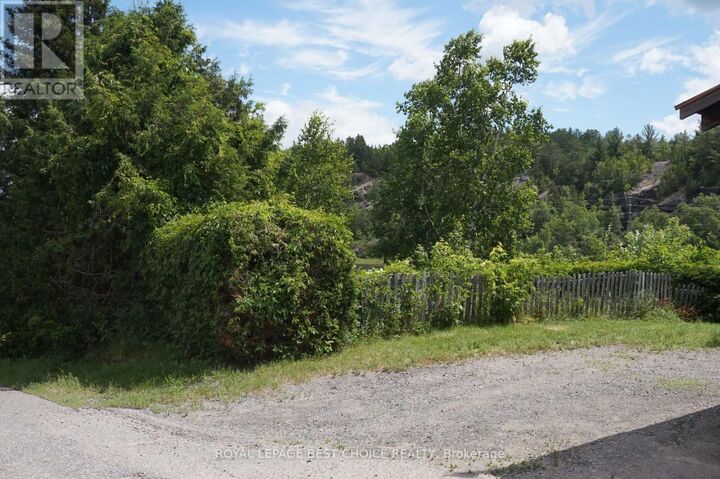 Property Photo:  203 Lang Street  ON P0J 1C0 