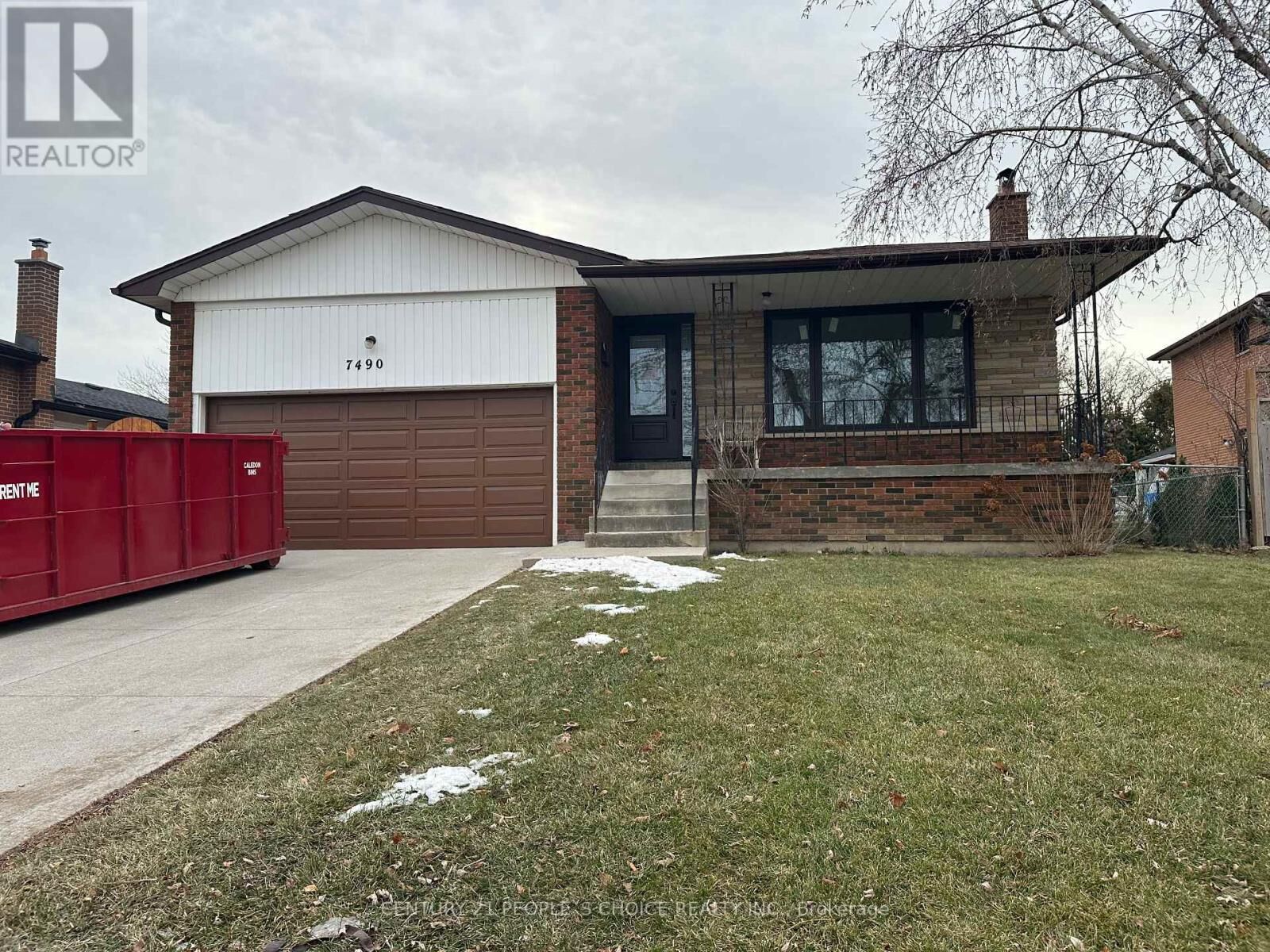 Property Photo: 7490 Middleshire Drive ON L4T 3S2