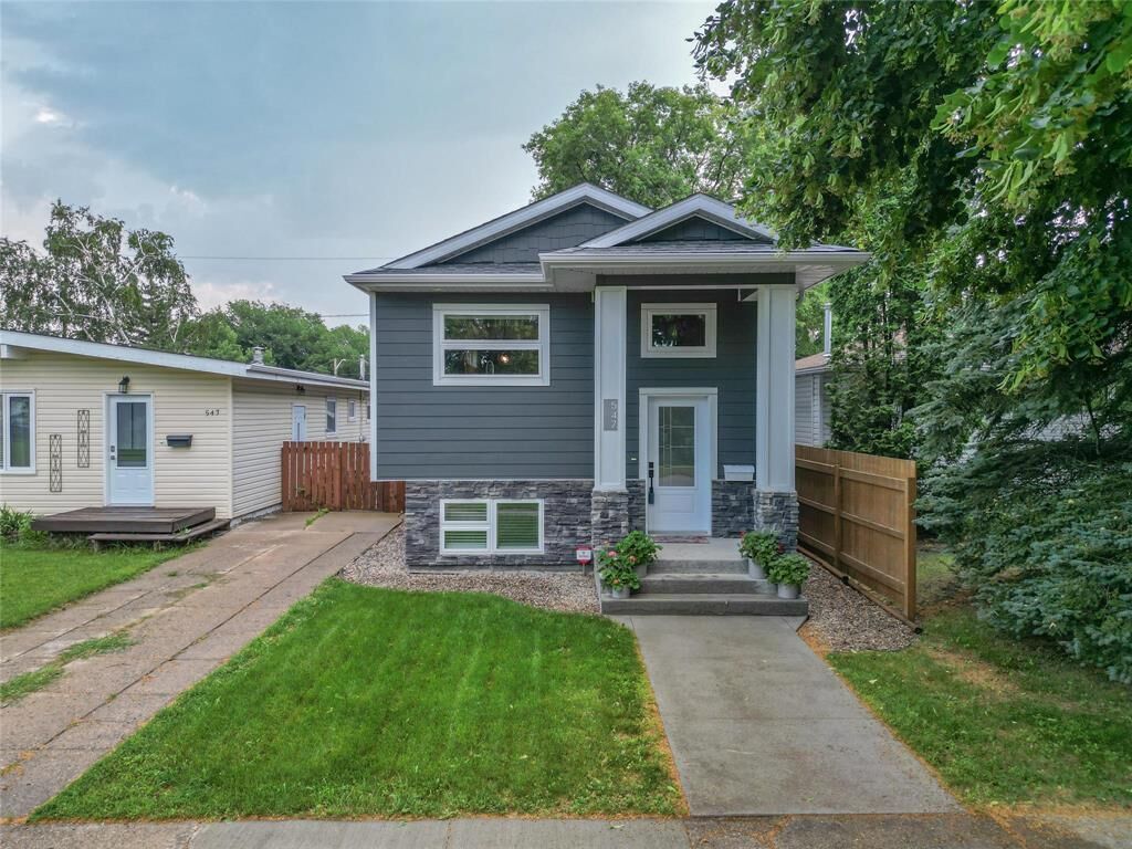 Photo de la propriété:  547 25th Street  MB R7B 1Z5 