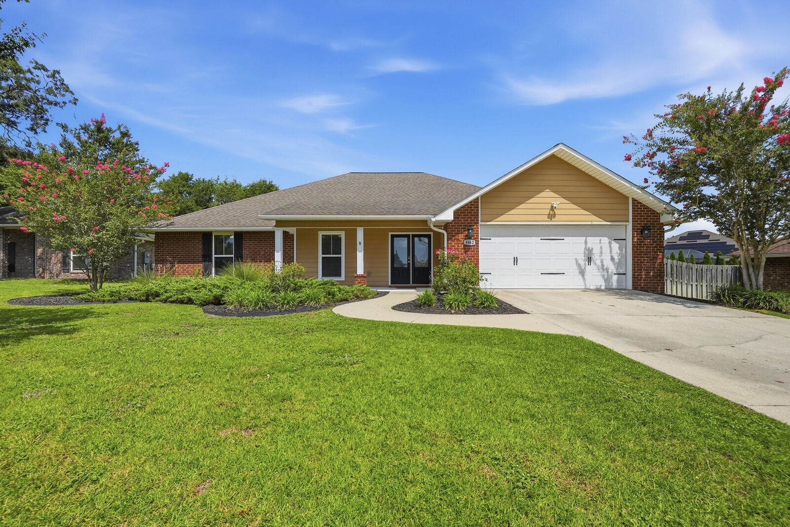 Property Photo: 4642 Chanan Drive FL 32539