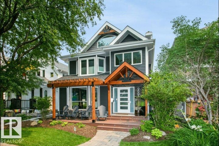 9607 101 Street NW — photo 1