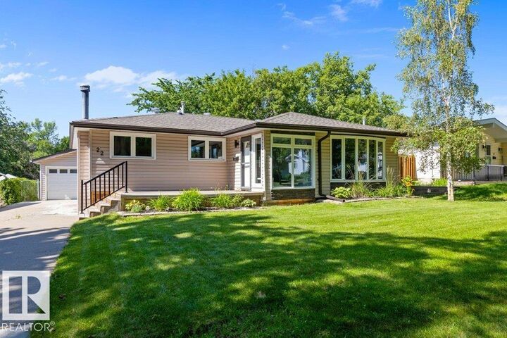 22 Burnham Avenue — photo 1