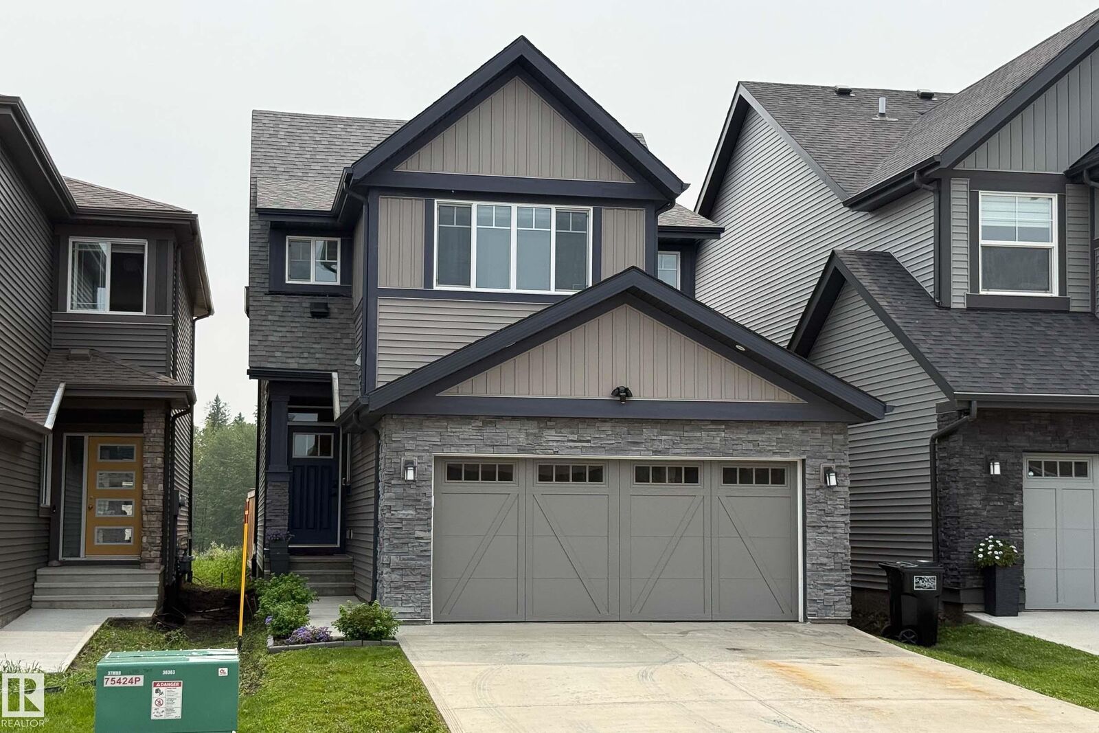Property Photo: 21035 128 Avenue NW AB T5S 0R5