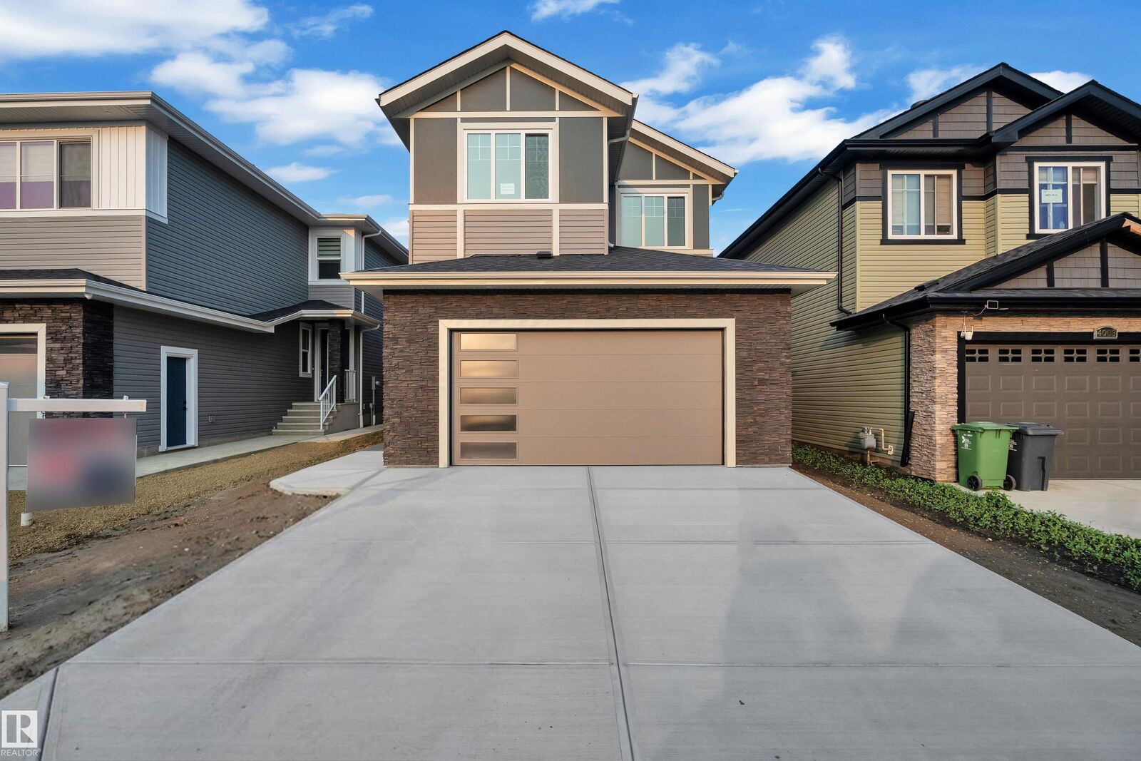 Property Photo:  4005 39 Street  AB T6X 3B5 