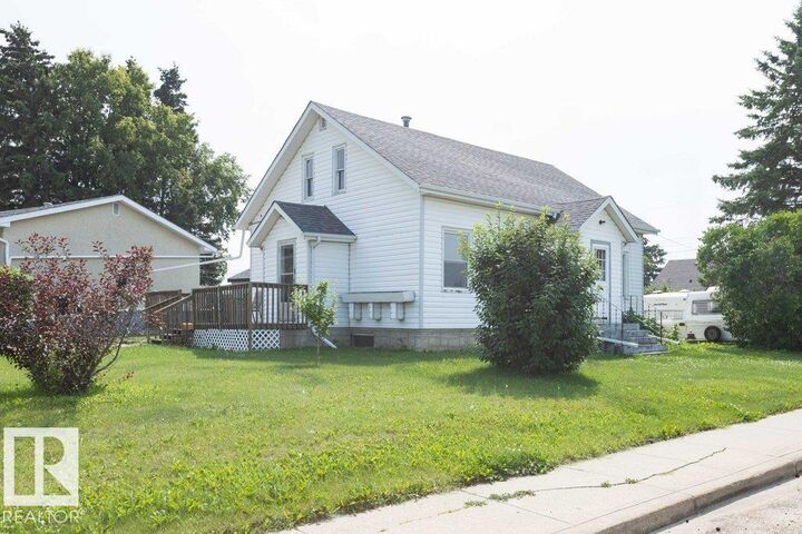 Property Photo:  10940 100A Ave  AB T7P 1N9 