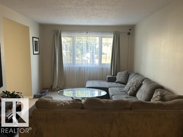 Property Photo:  32 Belmead Gd NW  AB T5T 1J1 
