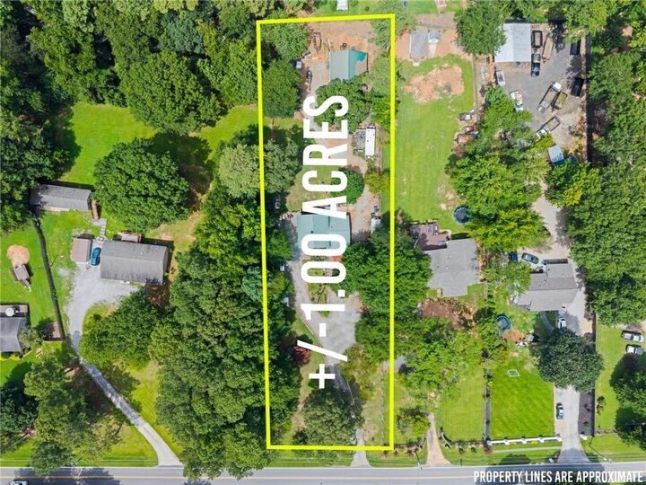 Property Photo: 280 Strickland Road GA 30004