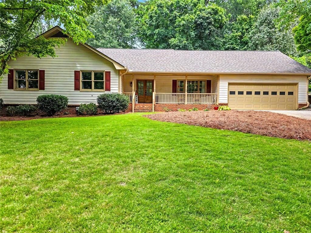 Property Photo: 626 Hunt Station Drive GA 30044