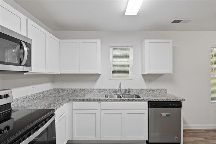 Property Photo: 1778 Cheryl Avenue GA 30224