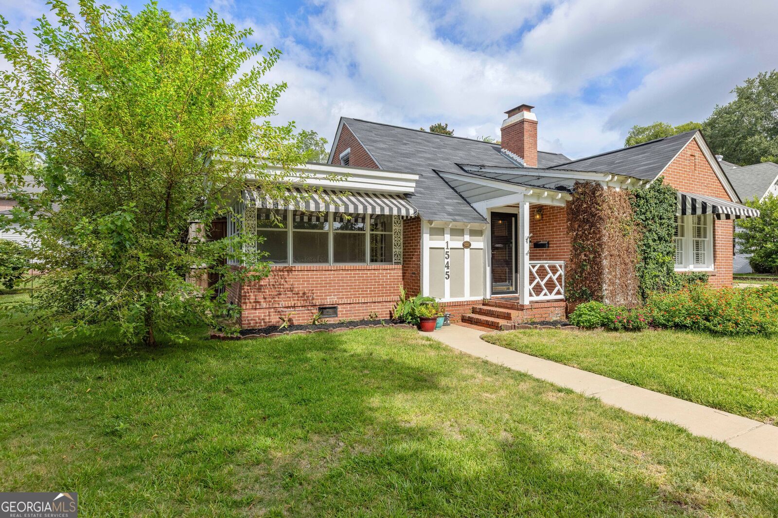 Property Photo:  1545 18th Avenue  GA 31901 
