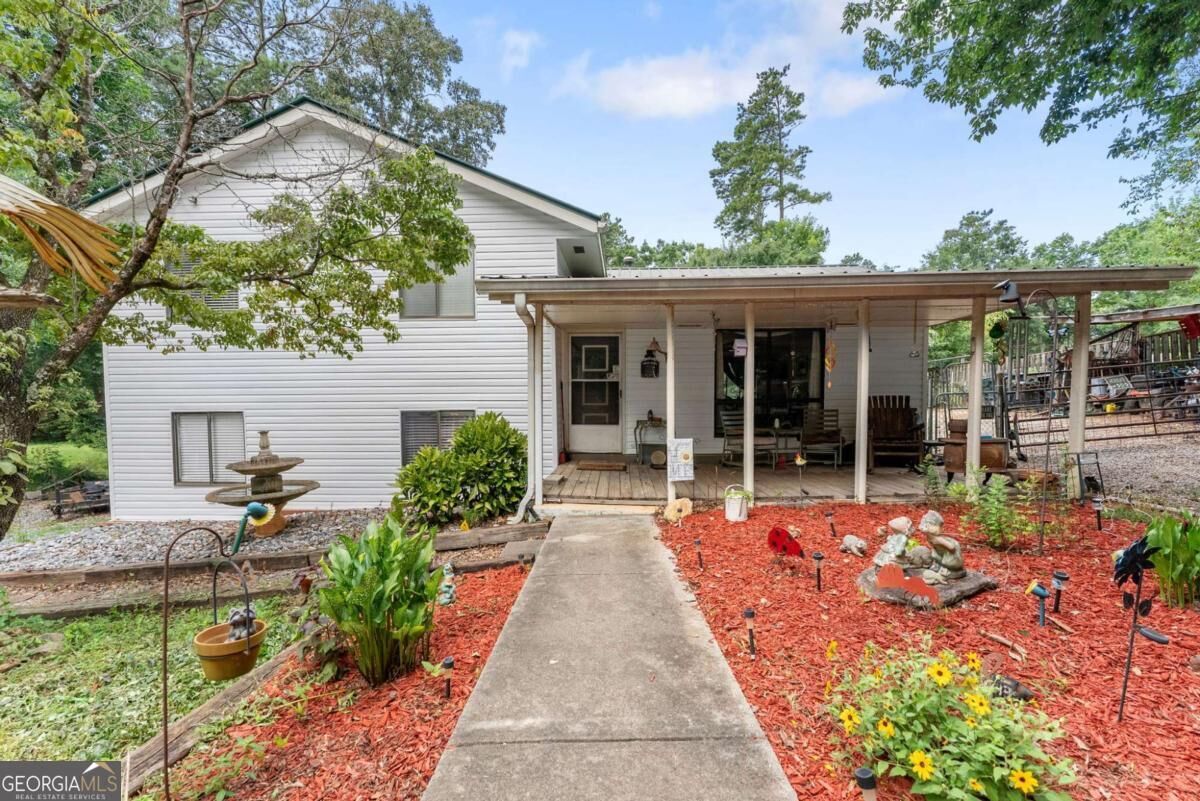 Property Photo: 280 Strickland Road GA 30004