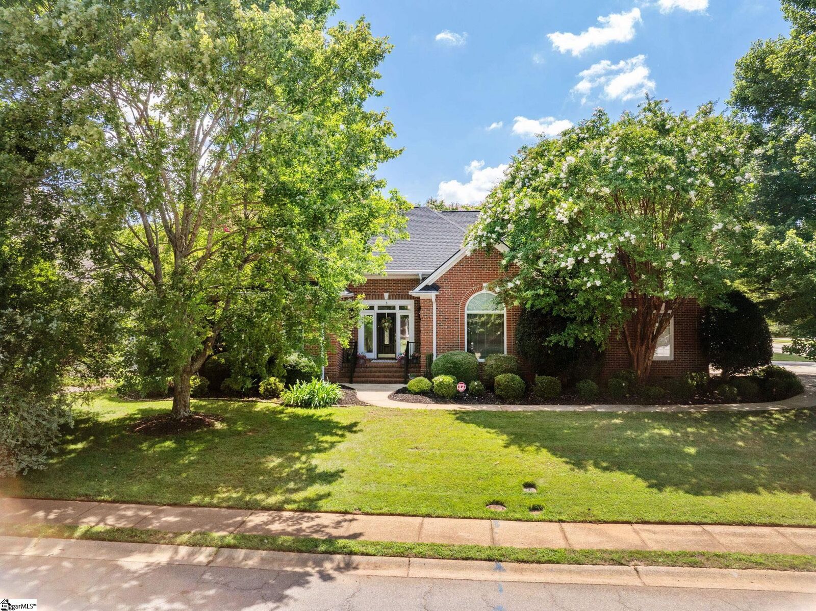 Property Photo:  5 Kinross Row  SC 29650 
