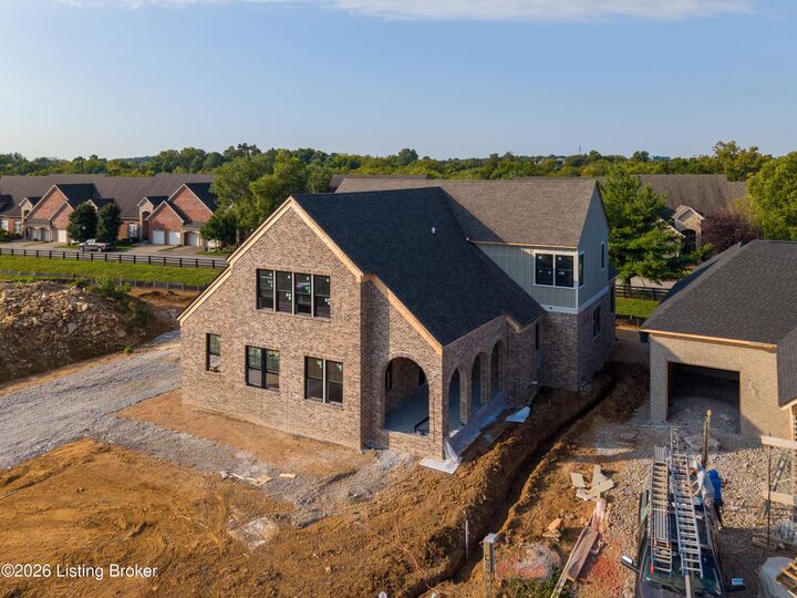 Property Photo:  3118 Littlecote Ln  KY 40245 