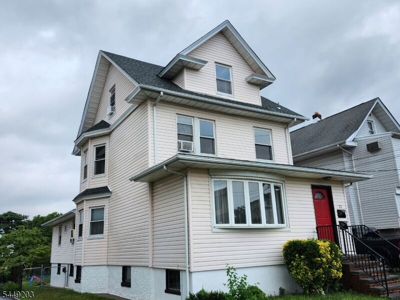 Property Photo:  33 Livingston Ave 2  NJ 07071 