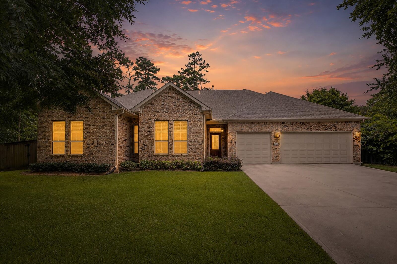 Property Photo: 25210 Wilkes Park TX 77375