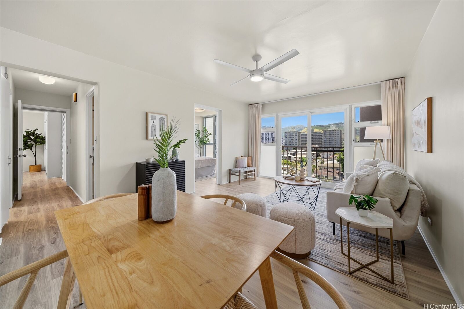Property Photo:  2440 Date Street 706  HI 96826 