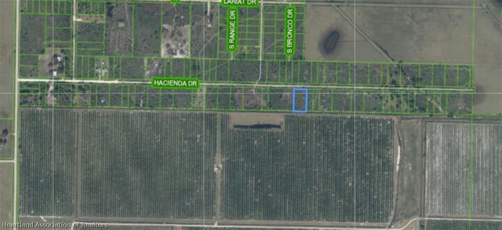 Property Photo:  3025 Hacienda Drive  FL 33857 