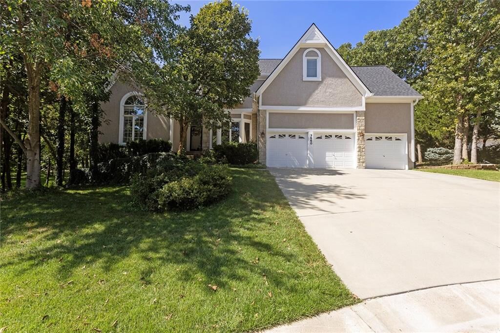 Property Photo:  7560 Eicher Drive  KS 66217 