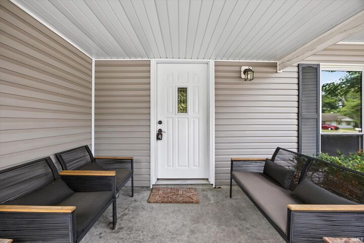 Property Photo:  3221 N Stoneycrest Road  IN 47404 