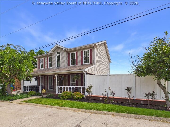 Property Photo:  211 Trap Post Road  WV 25309 