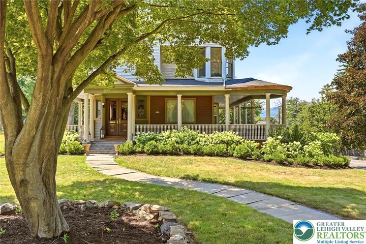 Property Photo:  1541 Adams Avenue  PA 18509 