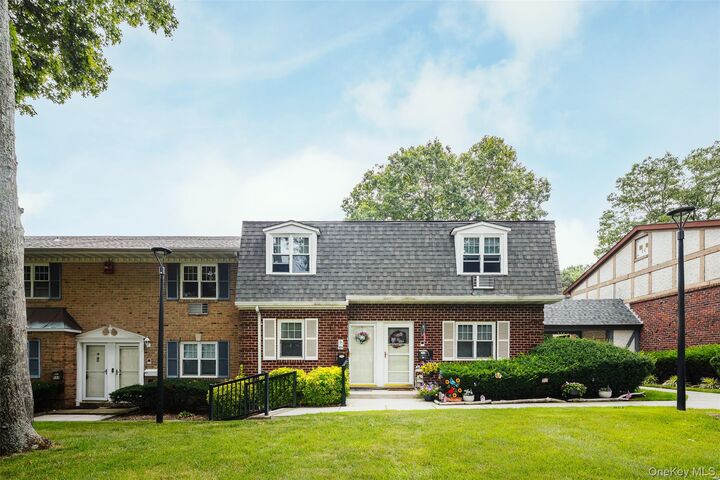 Property Photo:  11 Glen Hollow Drive D46  NY 11742 