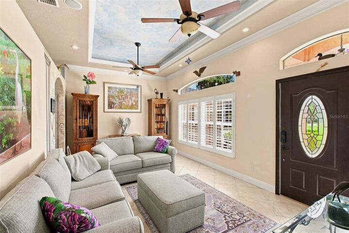 Property Photo:  652 N Elm Street  FL 34223 