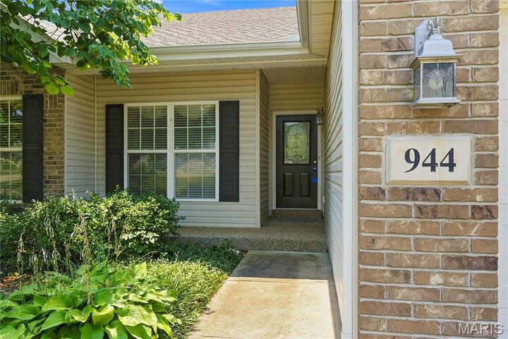 Property Photo: 944 Daffodil Ridge Drive MO 63366