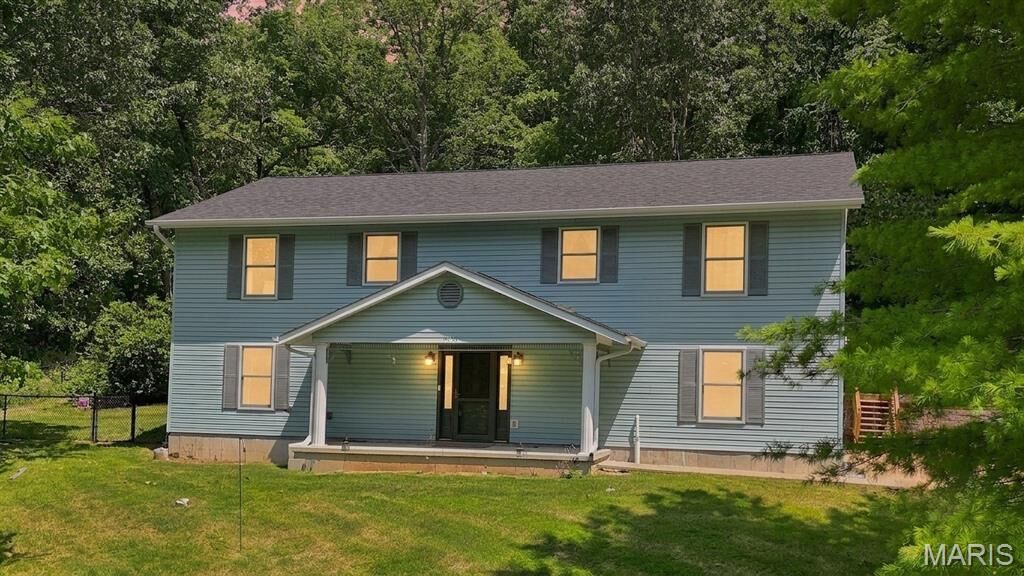 Property Photo:  1031 Palmer Lane  MO 63052 