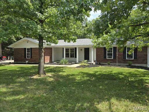 Property Photo:  5927 Lafayette Drive  MO 63304 