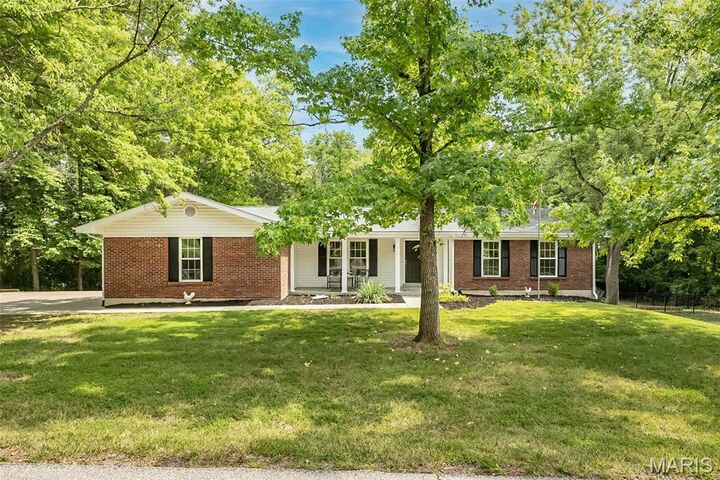 Property Photo:  5927 Lafayette Drive  MO 63304 