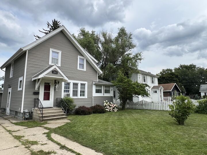 Property Photo:  1443 Regent Street  MI 49120 