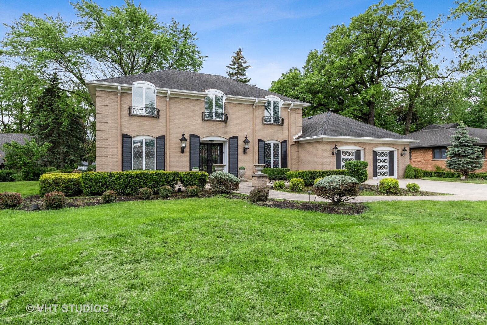 Property Photo:  3931 Walnut Court  IL 60008 