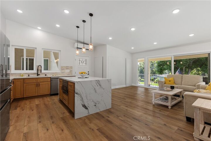 Property Photo: 56 Calle Cadiz R CA 92637
