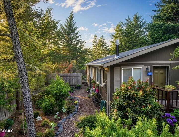 Property Photo:  43300 Little River-Airport Road 89  CA 95456 