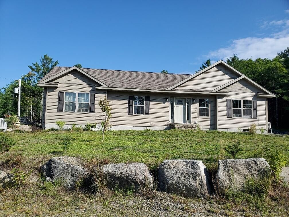 Property Photo: 21 Pioneer Way ME 04408