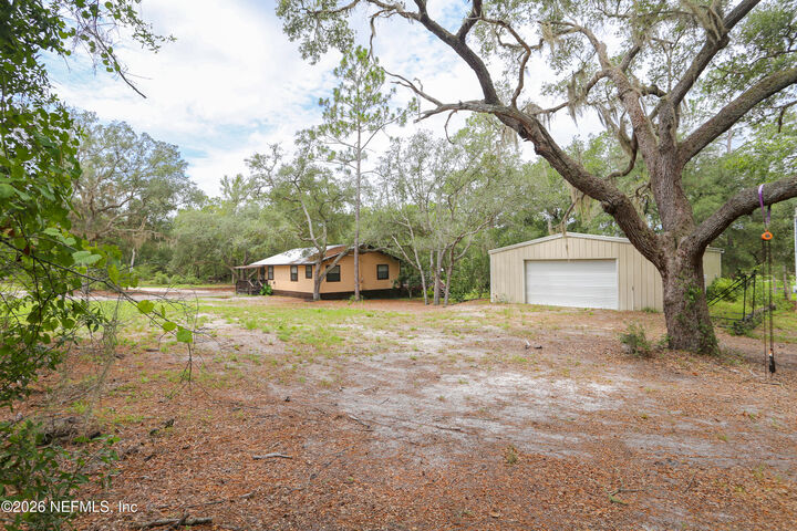 Property Photo:  7150 Sapphire Lane  FL 32656 
