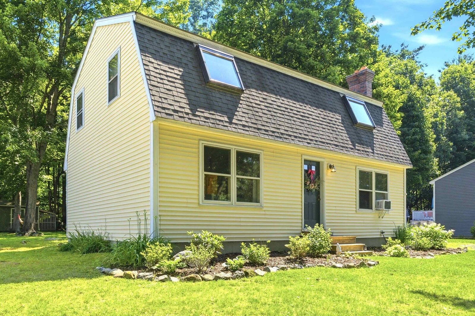 Property Photo: 3 Millstream Lane NH 03303