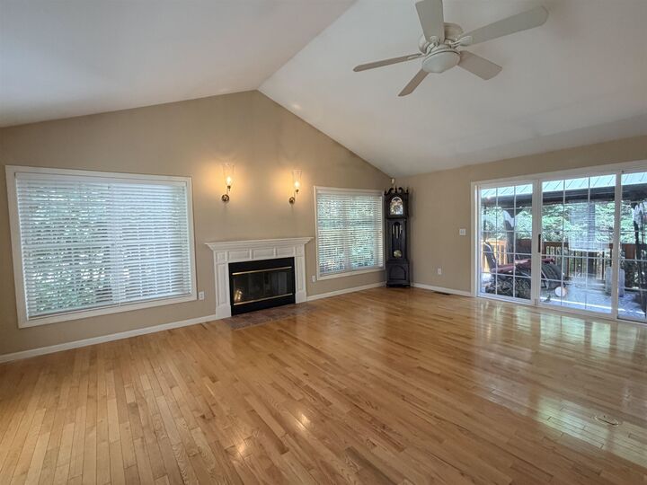 Property Photo: 35 Cherrywood Drive NH 03820