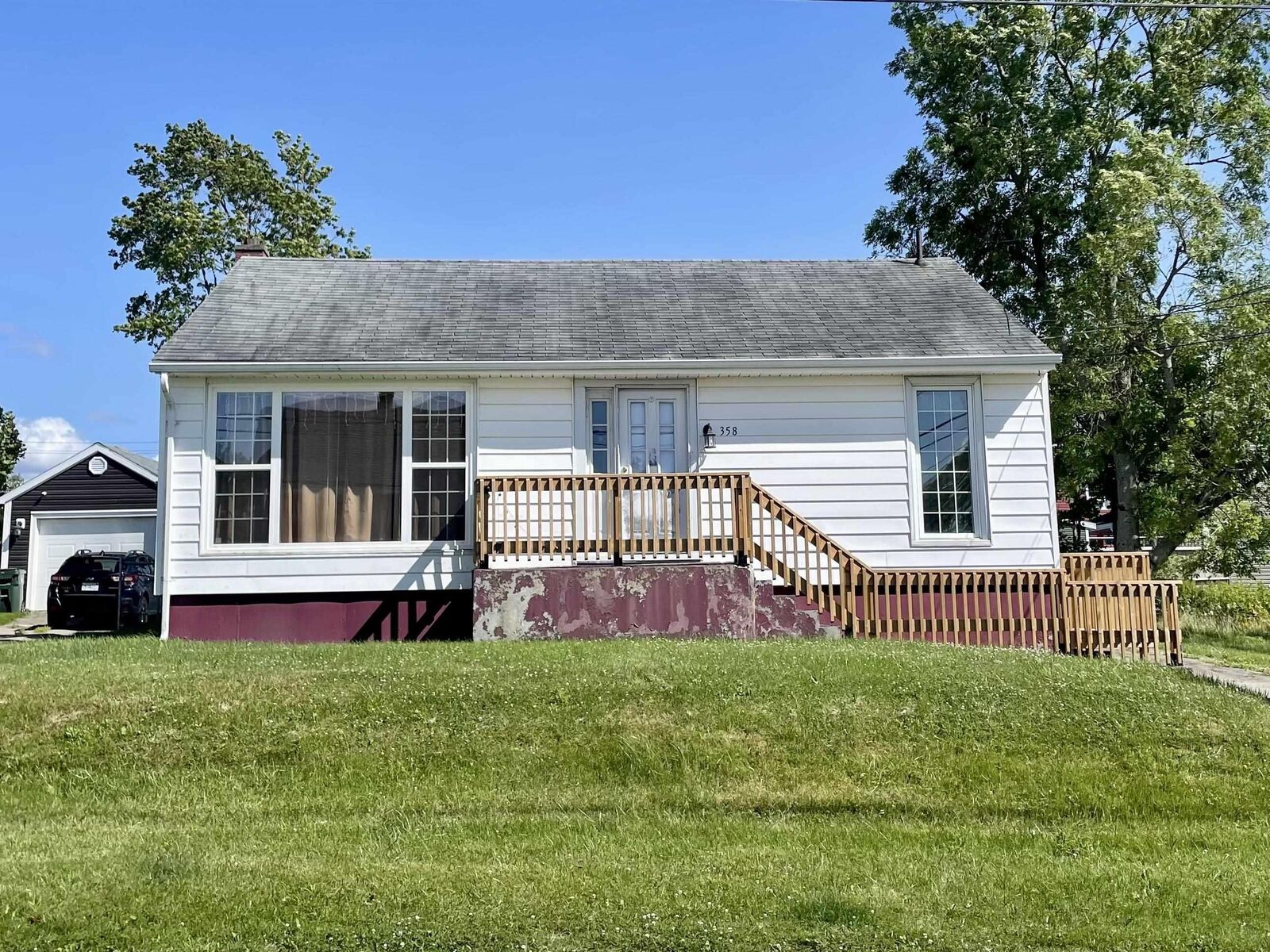 Property Photo:  358 Columbia Street  NS B1P 4K3 