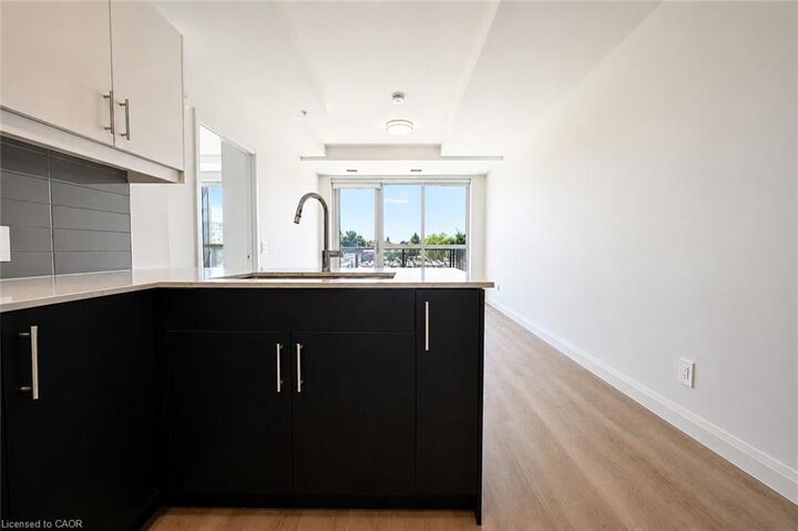 Property Photo:  1333 Weber Street E 208  ON N2A 0M5 